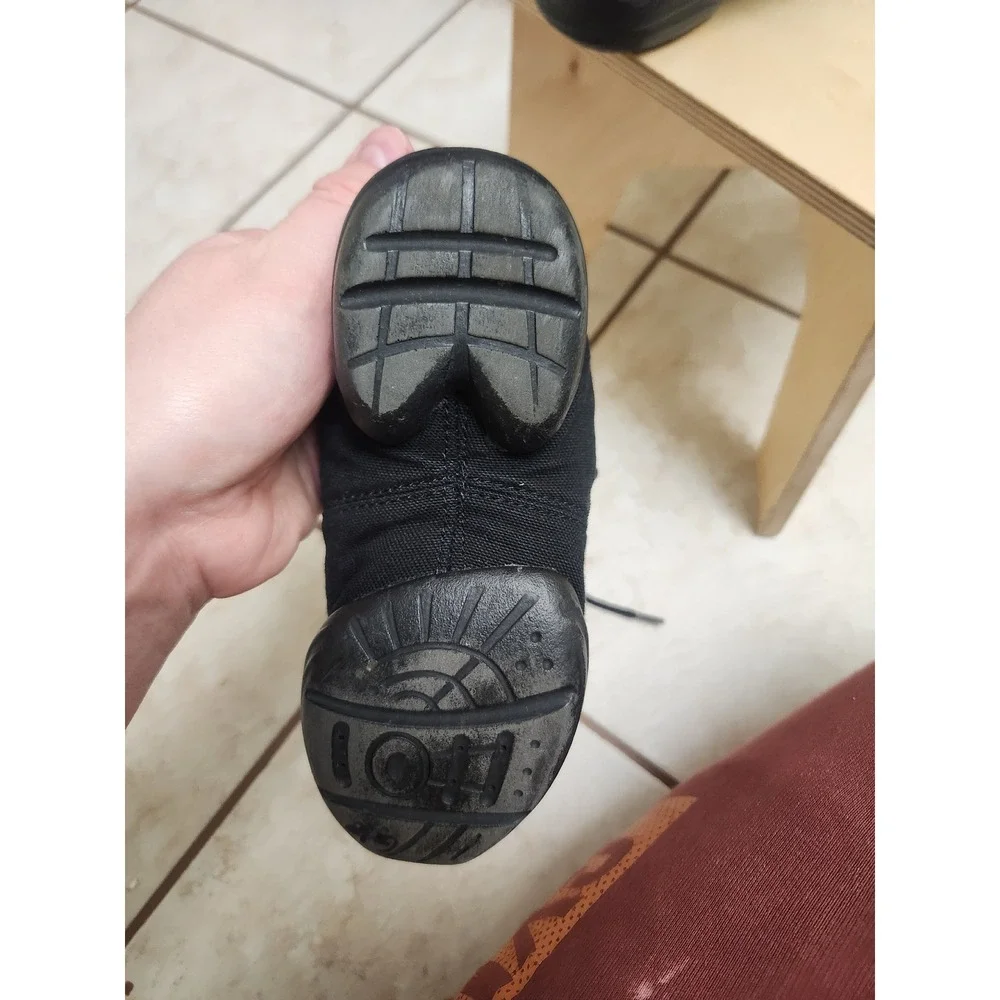 Capezio DS03 Dansneaker Black Canvas Split Sole‎ Jazz Dance Shoes Kids Size 13.5